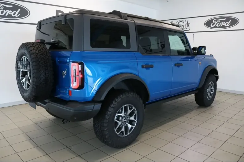 Ford Bronco din 2023 cu 3.500 km - oferta FOR110662 - foto 3