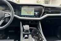 Volkswagen Touareg din 2023 cu 17.729 km - oferta VOL110663 - foto 12