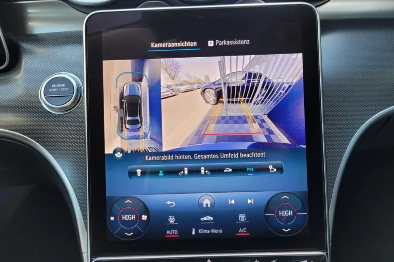 Mercedes-Benz C 300 din 2023 cu 14.924 km - oferta MER110668 - foto 10