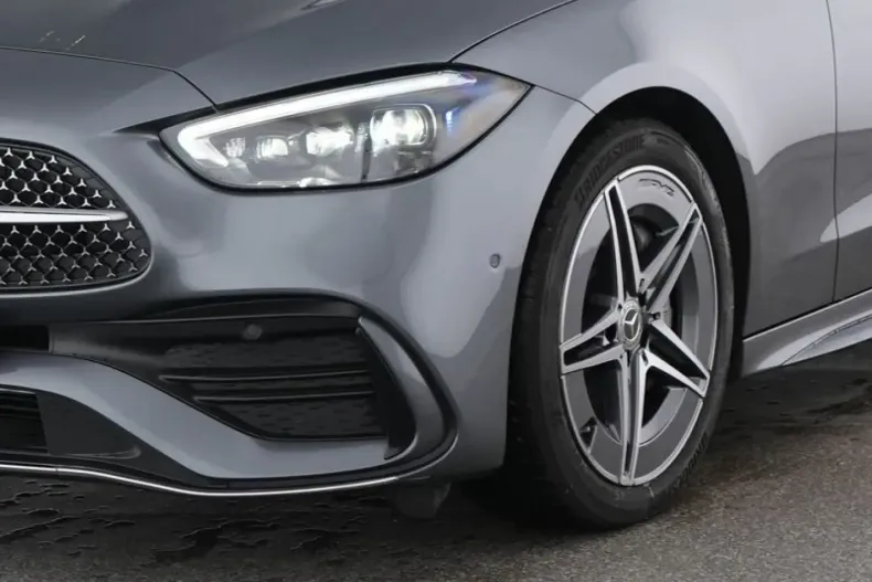 Mercedes-Benz C 180 din 2024 cu 25.672 km - oferta MER110673 - foto 3