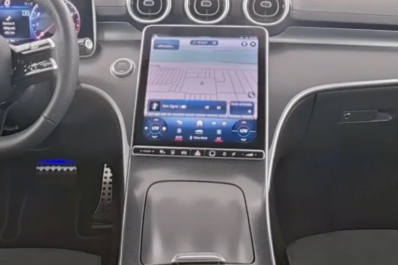 Mercedes-Benz C 180 din 2024 cu 25.672 km - oferta MER110673 - foto 5