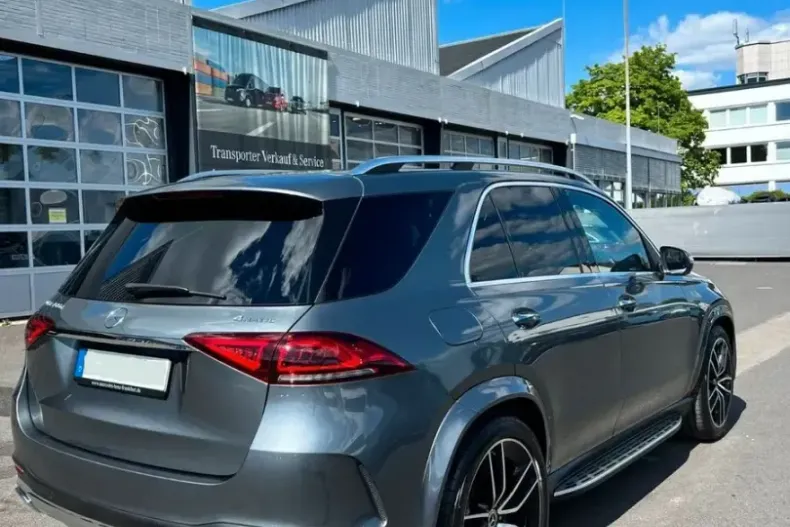 Mercedes-Benz GLE 400 din 2020 cu 69.000 km - oferta MER110675 - foto 3