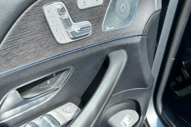 Mercedes-Benz GLE 400 din 2020 cu 69.000 km - oferta MER110675 - foto 16