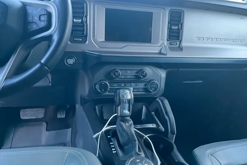 Ford Bronco din 2022 cu 32.000 km - oferta FOR110677 - foto 13