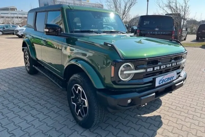 Ford Bronco din 2024 cu 4.524 km - oferta FOR110679 - foto 3