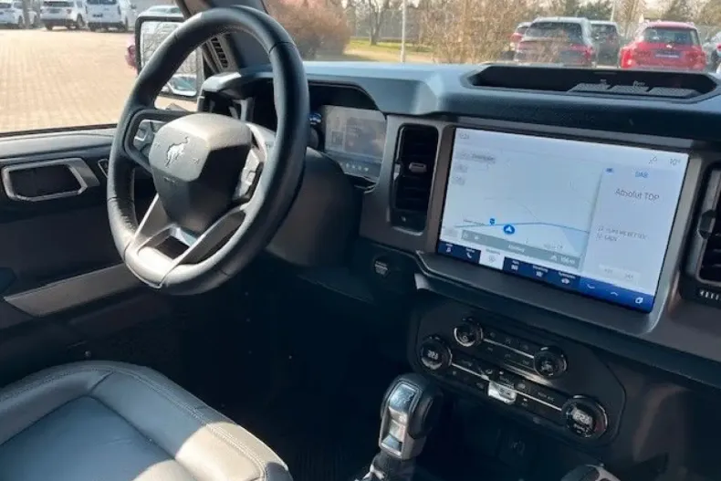 Ford Bronco din 2024 cu 4.524 km - oferta FOR110679 - foto 9