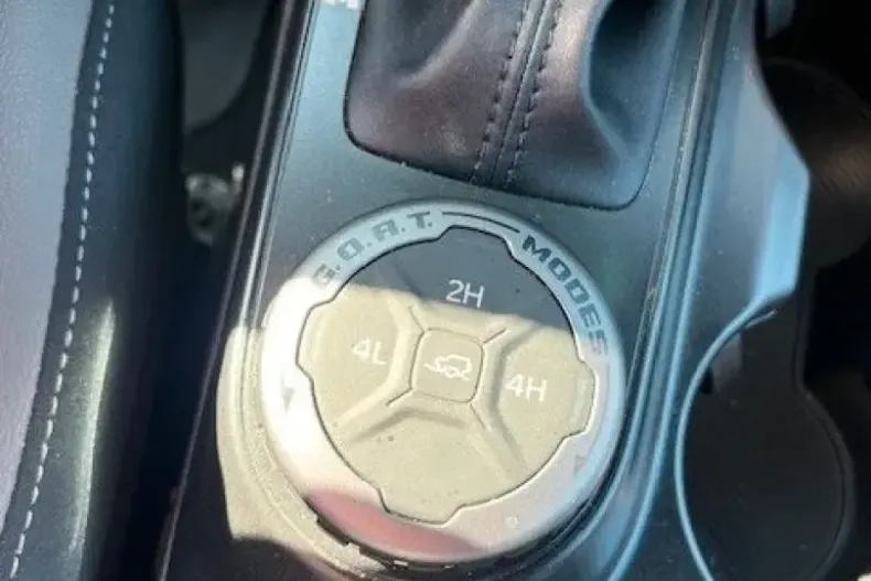 Ford Bronco din 2024 cu 4.524 km - oferta FOR110679 - foto 13