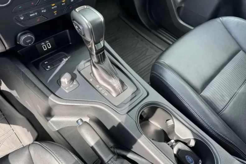 Ford Ranger din 2022 cu 49.789 km - oferta FOR110684 - foto 13