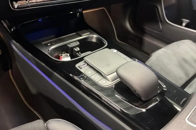 Mercedes-Benz CLA 250 din 2021 cu 56.732 km - oferta MER110686 - foto 15