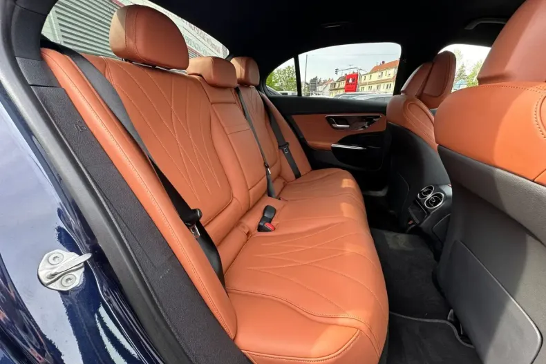 Mercedes-Benz C 220 din 2023 cu 65.000 km - oferta MER110688 - foto 14