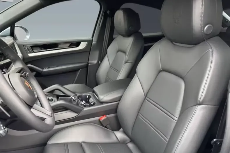 Porsche Cayenne din 2025 cu 6.000 km - oferta POR110692 - foto 8