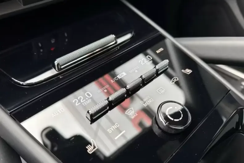 Porsche Cayenne din 2025 cu 6.000 km - oferta POR110692 - foto 14