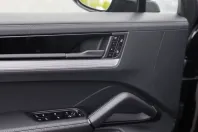 Porsche Cayenne din 2025 cu 2.900 km - oferta POR110693 - foto 11