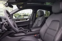 Porsche Cayenne din 2025 cu 2.900 km - oferta POR110693 - foto 14