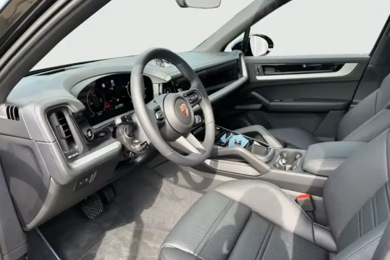 Porsche Cayenne din 2025 cu 6.900 km - oferta POR110696 - foto 7