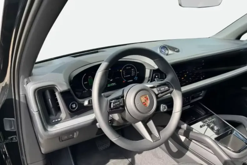 Porsche Cayenne din 2025 cu 6.900 km - oferta POR110696 - foto 12