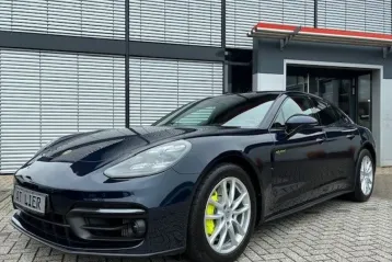 Porsche Panamera din 2022 - oferta POR110710