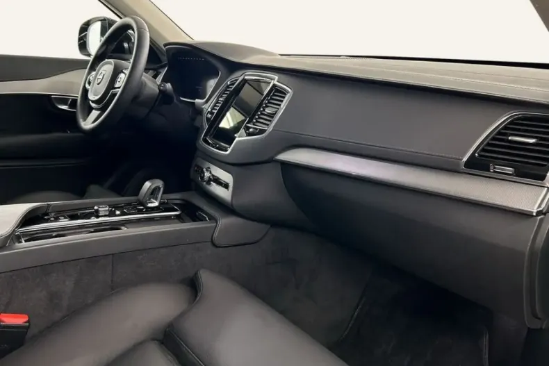 Volvo XC90 din 2024 cu 21.671 km - oferta VOL110725 - foto 10