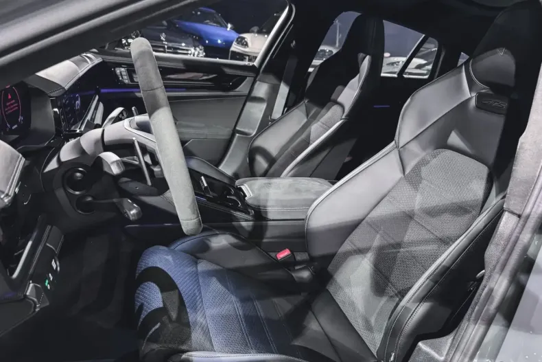 Porsche Panamera din 2024 cu 6.000 km - oferta POR110728 - foto 11