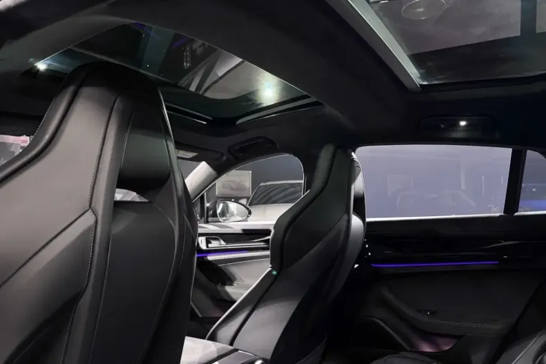 Porsche Panamera din 2024 cu 6.000 km - oferta POR110728 - foto 21