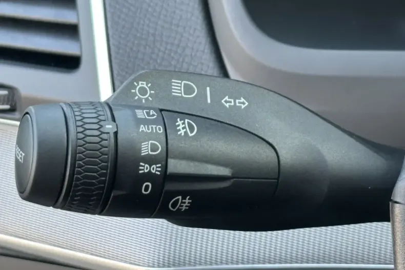 Volvo XC90 din 2024 cu 2.750 km - oferta VOL110731 - foto 16