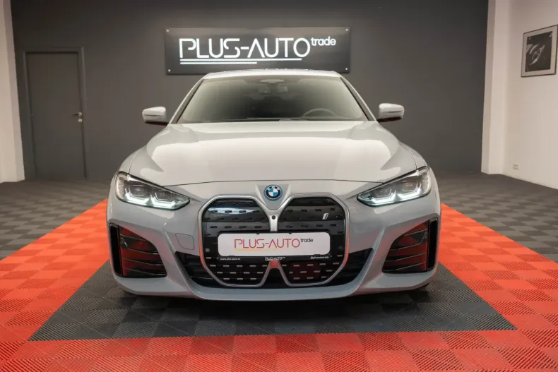 BMW i4 din 2025 cu 50 km - oferta BMW110740 - foto 2
