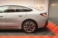 BMW i4 din 2025 cu 50 km - oferta BMW110740 - foto 11