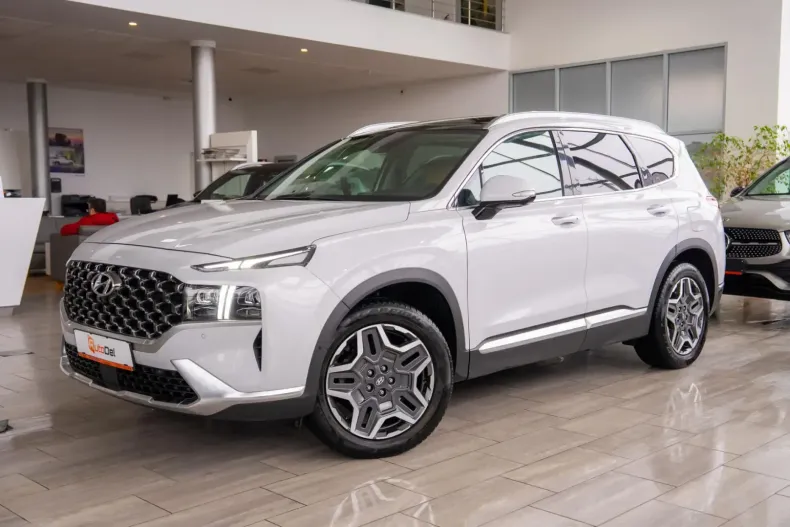 Hyundai Grand Santa Fe din 2021 cu 99.063 km - oferta HYU110745 - foto 3