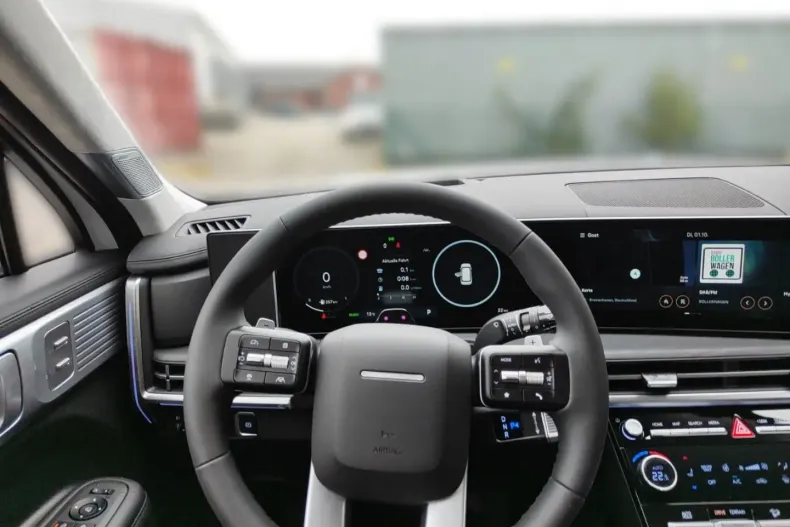 Hyundai SANTA FE din 2024 cu 8.800 km - oferta HYU110750 - foto 9