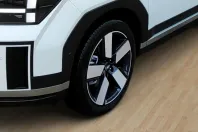 Hyundai SANTA FE din 2024 cu 8.800 km - oferta HYU110750 - foto 13