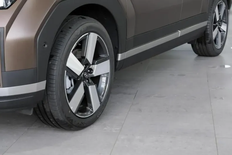 Hyundai SANTA FE din 2024 cu 10.100 km - oferta HYU110752 - foto 5