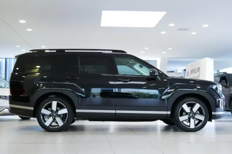 Hyundai SANTA FE din 2025 cu 50 km - oferta HYU110753 - foto 5