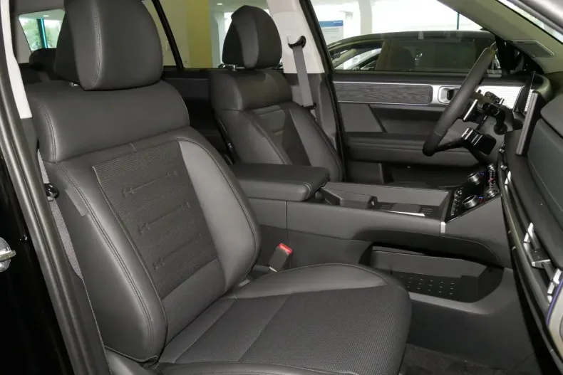 Hyundai SANTA FE din 2025 cu 50 km - oferta HYU110753 - foto 10