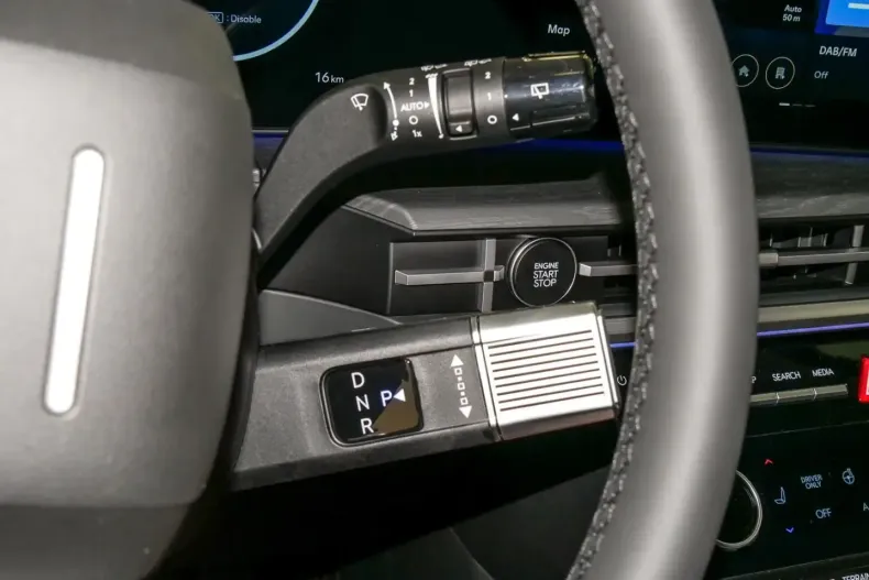 Hyundai SANTA FE din 2025 cu 50 km - oferta HYU110753 - foto 16