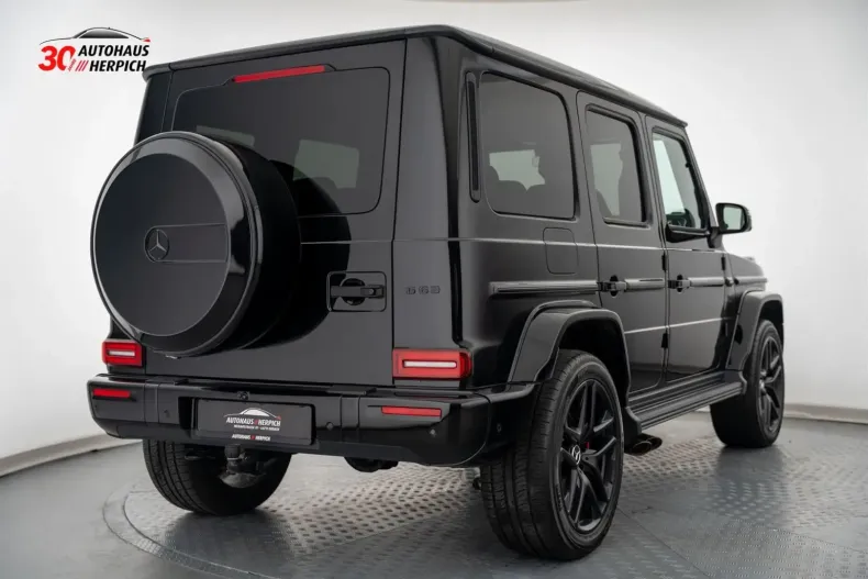 Mercedes-Benz G 63 AMG din 2024 cu 3.300 km - oferta MER110756 - foto 5