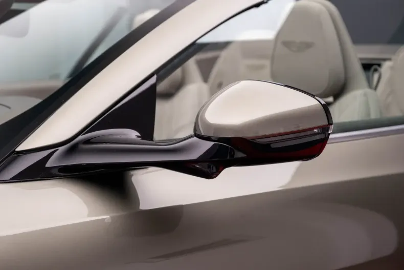 Aston Martin DB12 din 2025 cu 0 km - oferta AST110764 - foto 9