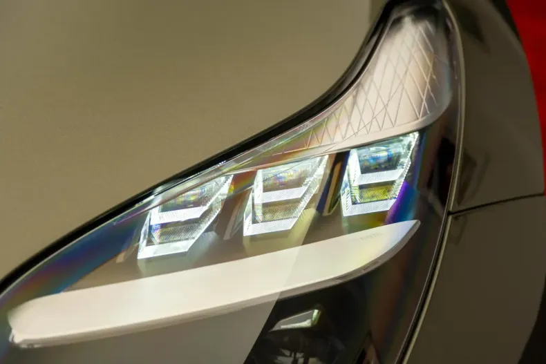 Aston Martin DB12 din 2025 cu 0 km - oferta AST110764 - foto 15