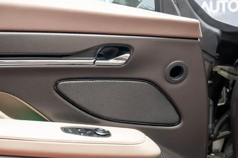 Aston Martin DB12 din 2025 cu 0 km - oferta AST110764 - foto 19