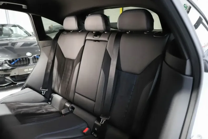 BMW 420 Gran Coupé din 2023 cu 36.850 km - oferta BMW110770 - foto 24