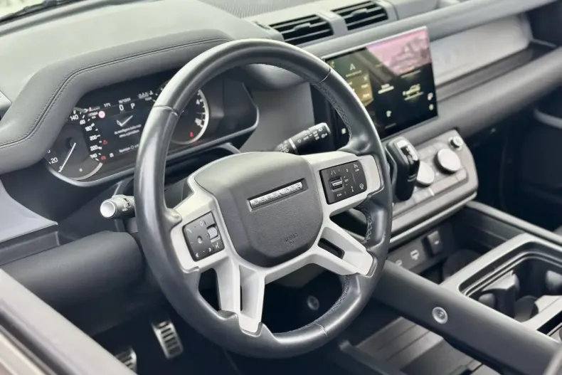 Land Rover Defender din 2022 cu 78.000 km - oferta LAN110773 - foto 14