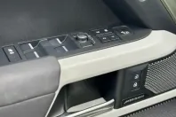 Land Rover Defender din 2022 cu 78.000 km - oferta LAN110773 - foto 24