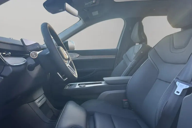 Volvo EX90 din 2025 cu 1 km - oferta VOL110774 - foto 16