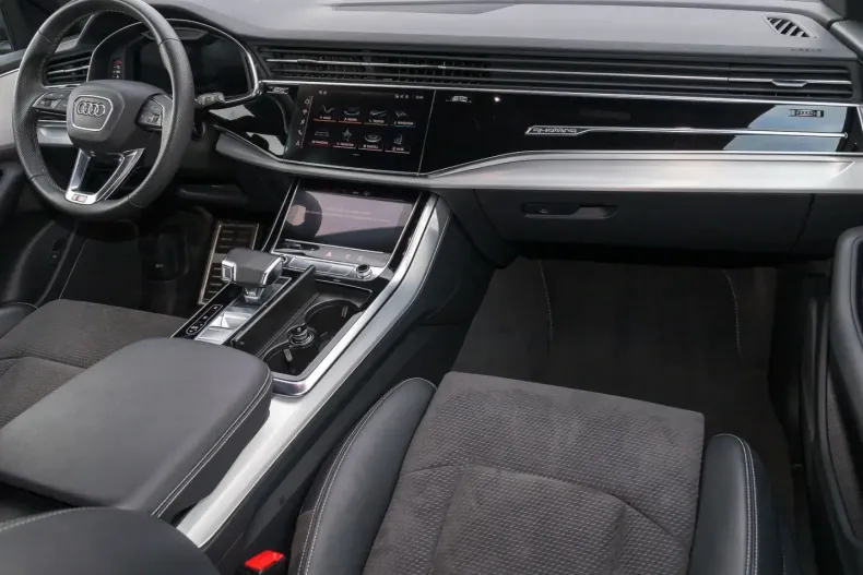 Audi Q8 din 2023 cu 36.257 km - oferta AUD110778 - foto 5