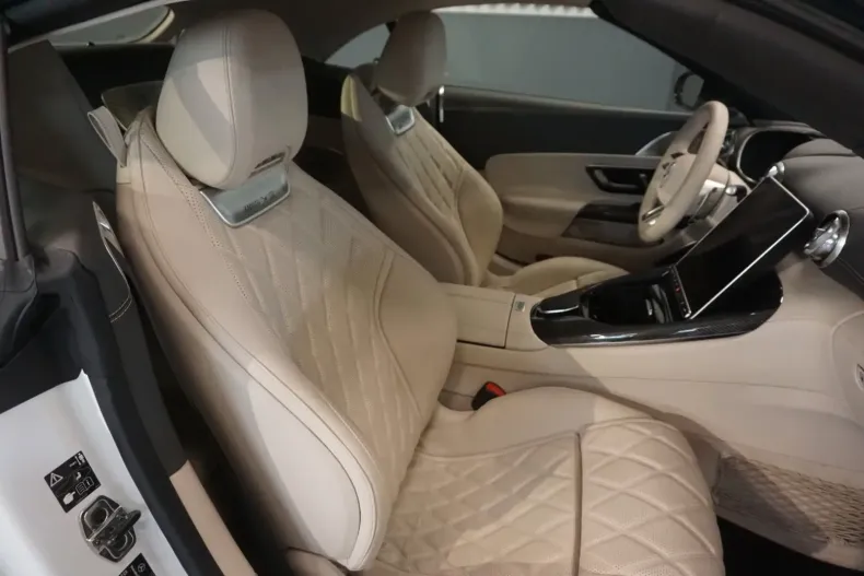 Mercedes-Benz SL 63 AMG din 2022 cu 10.921 km - oferta MER110780 - foto 9