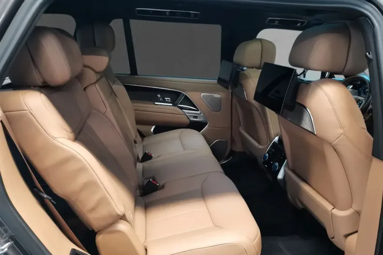 Land Rover Range Rover din 2023 cu 14.690 km - oferta LAN110784 - foto 5