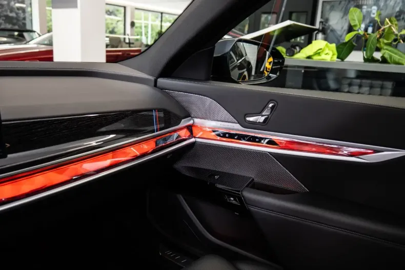 BMW 740 din 2023 cu 49.300 km - oferta BMW110787 - foto 10