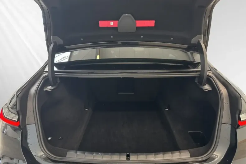 BMW 740 din 2024 cu 11.930 km - oferta BMW110788 - foto 11