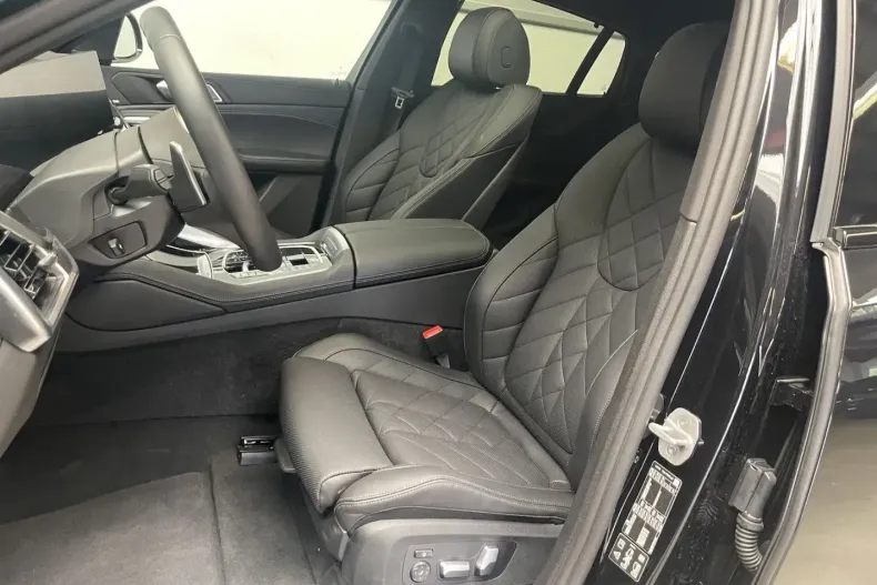 BMW X6 din 2024 cu 15.069 km - oferta BMW110798 - foto 4