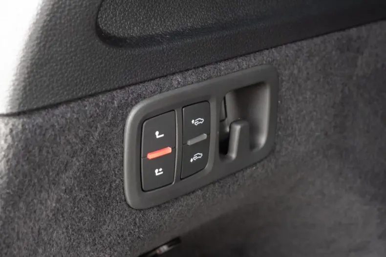 Audi Q7 din 2024 cu 19.000 km - oferta AUD110808 - foto 29