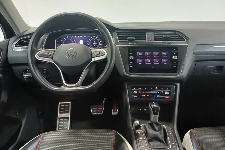 Volkswagen Tiguan din 2022 cu 49.683 km - oferta VOL110814 - foto 8